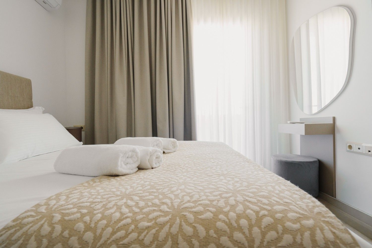 Μονόκλινο Διαμέρισμα με Βεράντα