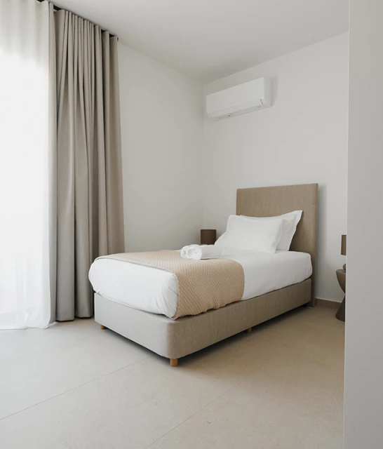 Single Bed Apartment with Terrace